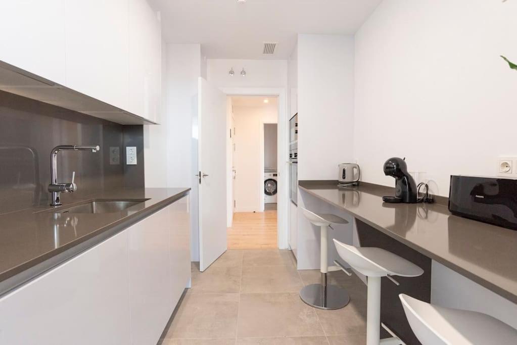 Apartament Skyline Iii Pool & Coworking By Ele *