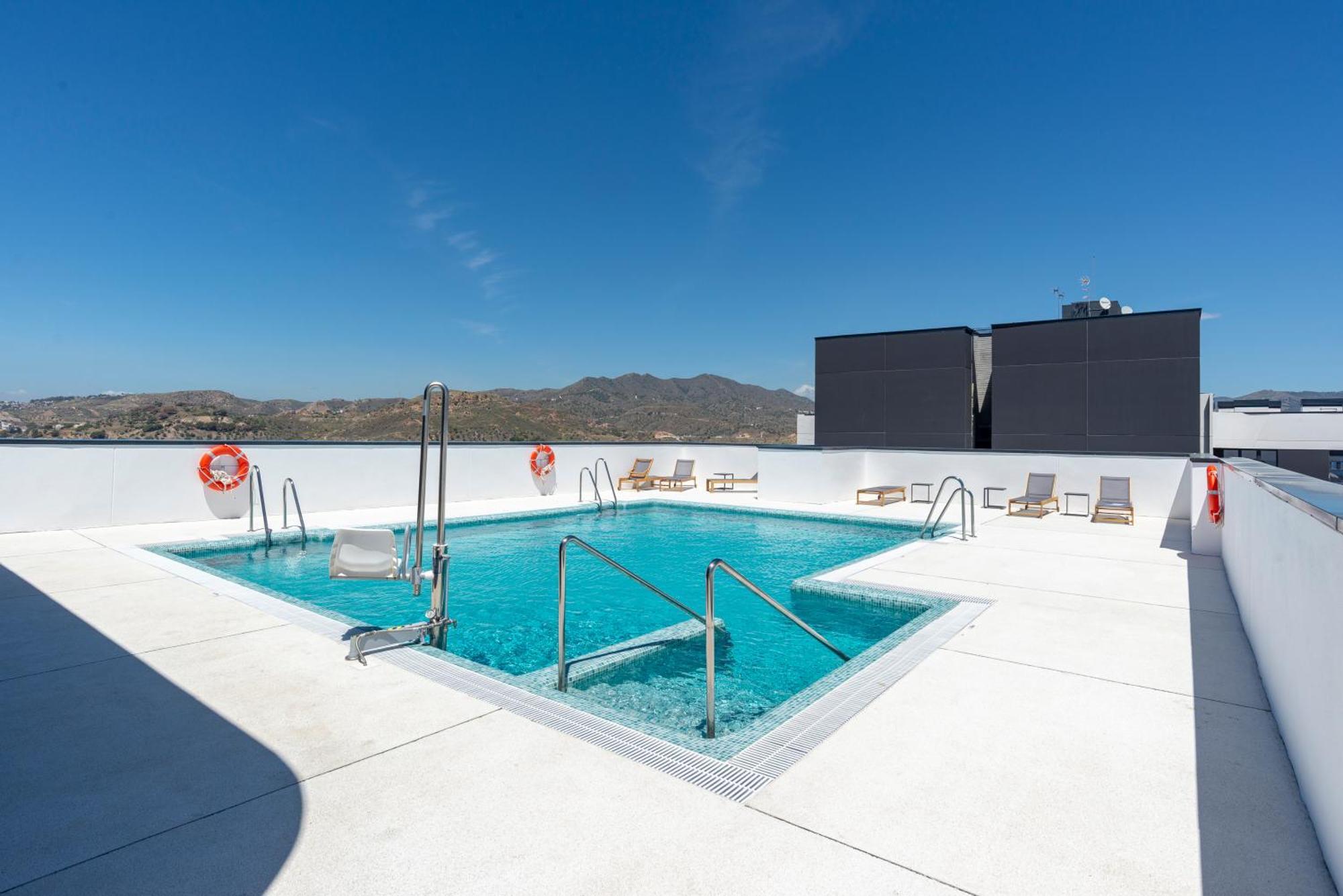 Apartament Skyline Iii Pool & Coworking By Ele Malaga