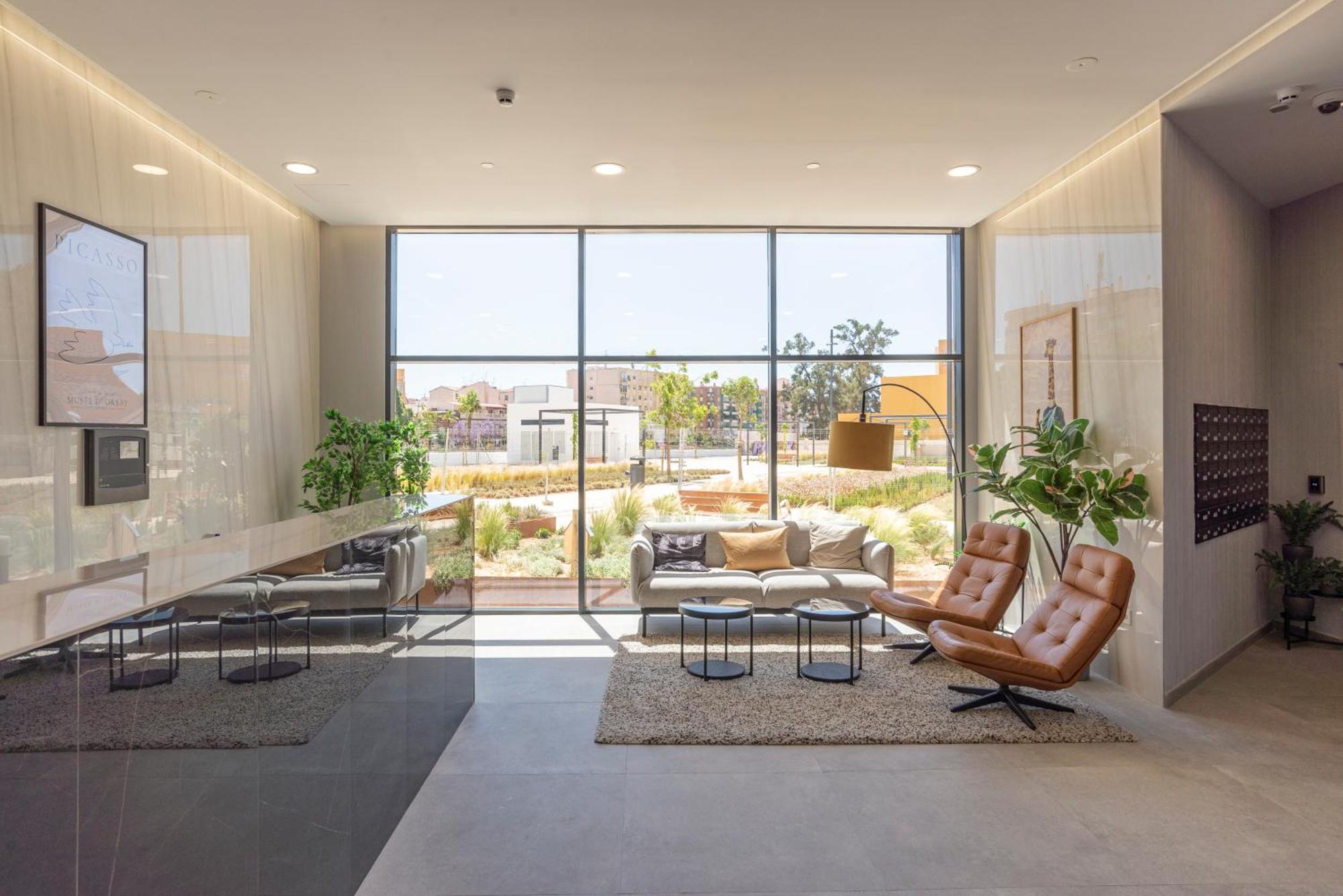 Skyline Iii Pool & Coworking By Ele Apartament *